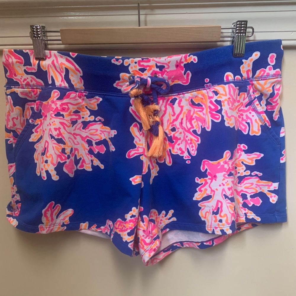 Lilly Pulitzer Yasmin Shorts Size L